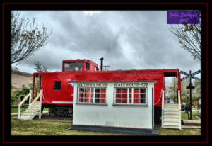 Southern Pacific Caboose and Scale House - Brownsville